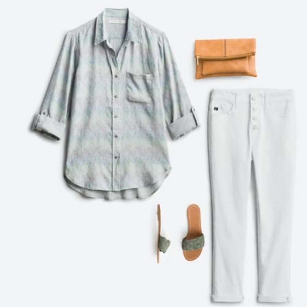 NEW BILLY T Madge Chambray Button Down Tunic Length Top with Rollable Sleeves - Picture 3 of 6